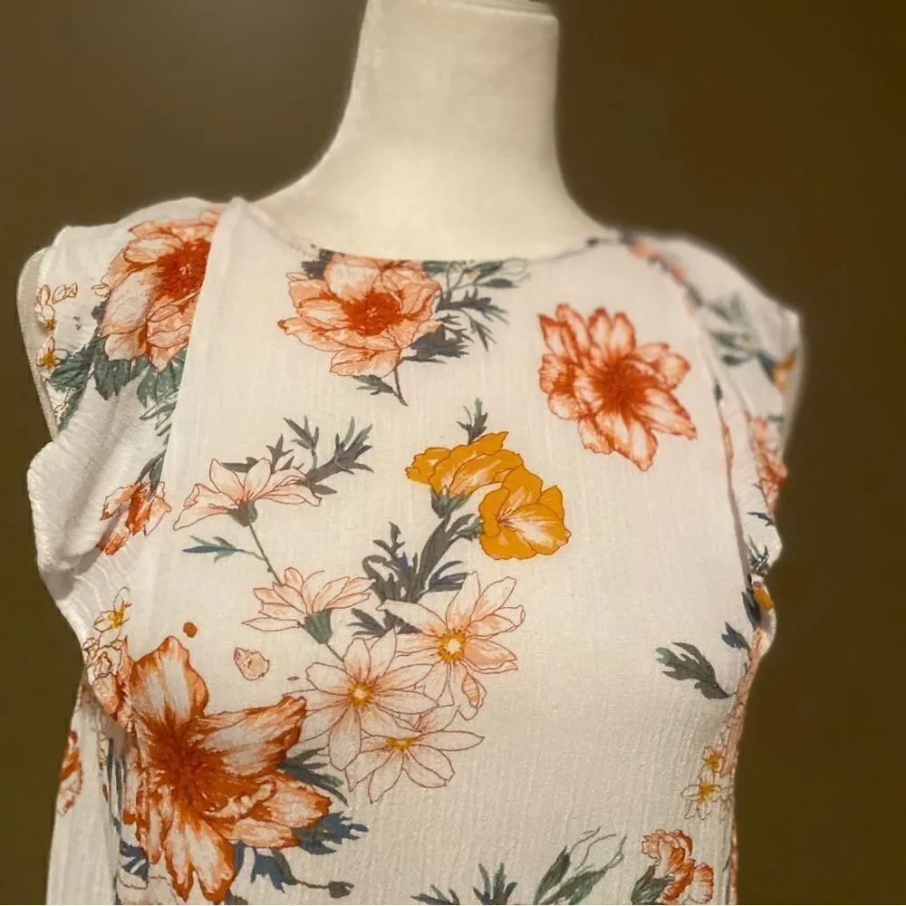 Altar’d State Sleeveless Shirt - Picture 3 of 11